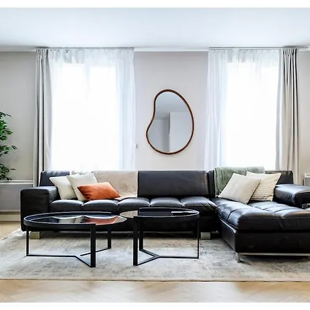 Elegante Maison Entre Paris Et Avec Parking